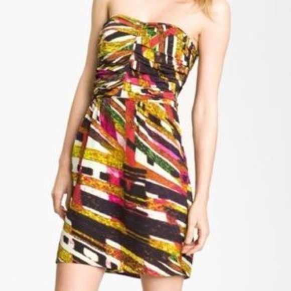 charlie jade Dresses & Skirts - NWT Charlie Jade silk strapless dress size small